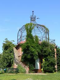 In fünf gewächshäusern entfalten vor allem exotische pflanzen ihre pracht. Old Botanical Garden Kiel Wikipedia