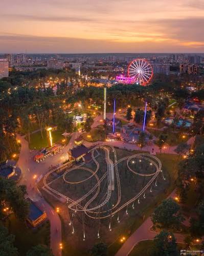 Gorky Park/Central Park — Iryna