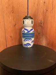 Vintage Porcelain Sake Figurine Bottle Ceramic Japanese Alcohol Container  Kikkoman Geisha Girl Shaped Decanter kokeshi Doll Figurine
