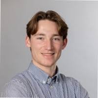 90+ profils pour “Léon”