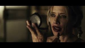 Join me as we breakdown the story of the divide, an apocalyptic psychological thriller, and critique its successes and shortcomings. The Divide Cast Trama E Trailer Del Film Questa Sera In Tv Su Rai Movie 21 20