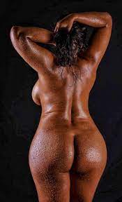 Xnxx HD Desi Girl Big Ass Nude Wet Body Image -