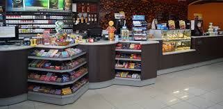 Resultado de imagem para ambiente de loja de conveniencia