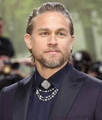 🔗: peoplem.ag/3VpSjWD Charlie Hunnam is taking a turn