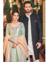 Laam On Instagram Minalkhan Official Looks Graceful Beyond Words In This Exquisite In 2020 Pakistani Dress Design Pakistani Bridal Dresses Pakistani Dresses Casual