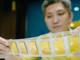 Eminent British lawyers|Henry Roscoe.