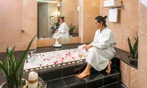 200 of our big 5.5 oz bath bombs. 11 Affordable Luxury Hotels In Johor Bahru With Romantic Bathtub And Pool Near Top Shopping And Dining Hotspots