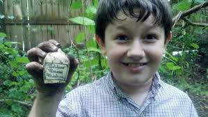 Can you find a bottle of whiskey, a red rose, and 10 bullets???