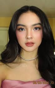 Which look do y'all like Better?