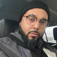 Jonathan Offerman's Instagram, Twitter & Facebook