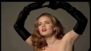 Watch Behind the Scenes: Amy Adams on the November 2008 Cover | Cover  Shoots | Vanity Fair