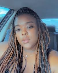 pretty girl chronicles ✨