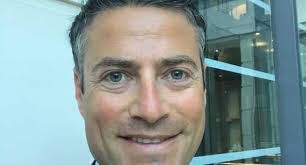 Mike Bussey's Instagram, Twitter & Facebook