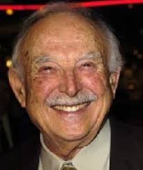 Bill Macy who passed away in 2019 at age 97.