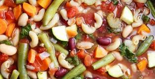 L Authentique Et Indemodable Soupe Minestrone A La Mijoteuseune Soupe Parfaite Pour Les Journees Plutot Froides Soupe Minestrone Minestrone Recettes De Cuisine