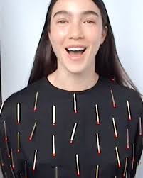 The 𝙎𝙪𝙧𝙛 sofa by @yabupushelberg for @molteniandc translates the shapes  of ocean swells into a modular, sculptural seating design. As Yabu  Pushelberg explains, the 𝙎𝙪𝙧𝙛's fluidity reflects our contemporary  desire for flexibility