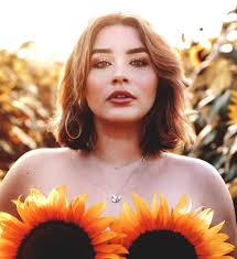 There are a couple of spots left for these photo sessions