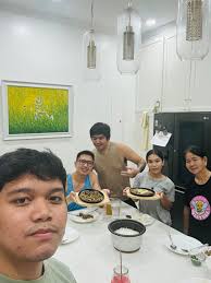 Good Morning Bermuda Daydreamin' Family!!!!! Chris W B Ingham, Lynda Kelly  and I are so very happy to welcome all of our new members to the group!! We  are all pleased that