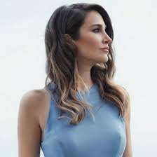 She was born in ankara to a father of origin from diyarbakir. Rojda Demirer Kimdir Kac Yasinda