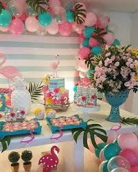 Die richtigen spiele sind das a und o eines jeden kindergeburtstags. Diy Dekoideen Fur Eine Tropische Party Bei Euch Zuhause Flamingo Geburtstag Tropische Party Geburtstag Feiern Ideen
