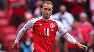 Eriksen jugador de dinamarca se desploma en medio del juego. Ctkug3n9cvhv M