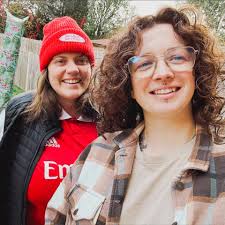 Lauren Cave (@lauren.hubbard.94) • Facebook, Connect with friends