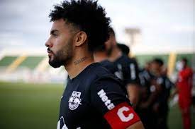 Anfang 2020 schickten die verantwortlichen das talent für eineinhalb jahre zurück nach brasilien. Claudinho O Que Aprendi Como Capitao Do Braga