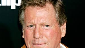 Ryan O'Neal: Oscar-nominated star of Love Story and Bones, has died, his  son says