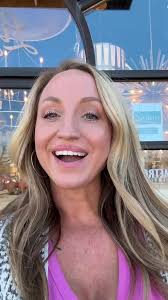 Unpopular opinion: DON'T CHASE TRENDS with interiors!