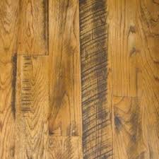 A quality flooring product should be able to serve you for years to come, providing value for your money and peace of mind. Red Barn Pictures Novocom Top