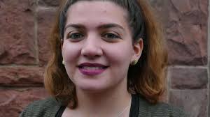 Farnaz Nasiriamini unter den zehn besten Autoren