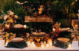 Welcome to the cabin decor section of the black forest decor web store. 68 Rustic Wedding Ideas For Casual And Cozy Nuptials