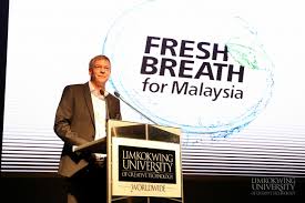 Mbm is the national umbrella body of youth organisations in malaysia. Deputy Minister Of Youth And Sports Wowed By Limkokwing University S Unique Collaboration With Industry Limkokwing University Of Creative Technology