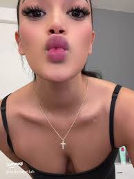 Stylish and Comfortable: The Perfect Skims Dress for a Night Out