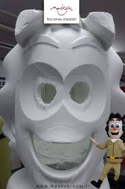 Human Mascot Costumes Panosundaki Pin