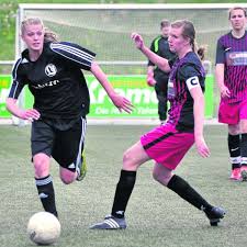 Familientag der jugendabteilung des svw soest. Jugendfussball 33 Teams Bei Thomas Schmidt Gedachtnisturnier Lokalsport