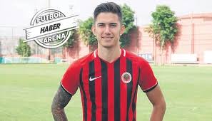 Berat özdemi̇r ○ asi̇st ve golleri̇ (fenerbahçe'ye hoşgeldi̇n) berat ayberk özdemir gençlerbirliği'nin genç futbolcusu berat ayberk özdemir, hamza hoca geldikten sonra üstün bir. Osatktlb5k6wxm