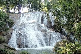 Image result for tbn:xX3UNS9Jgye8JM::www.hoteleseconomicosmexico.com/fotos/chiapas/agua-azul/cascadas-de-agua-azul-chiapas.jpg