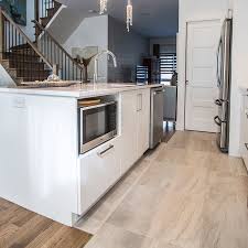 Check spelling or type a new query. Cuisines Beauregard Armoires De Cuisine Realisation 365 Elegante Cuisine Contemporaine En Thermoplastique Blanc Satin