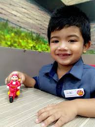 This summer, your kids can learn the value of leadership and customer  service from the Jollibee managers themselves! Enroll them now at the  Jollibee Mini Managers Camp: https://bit.ly/2K8iRFq