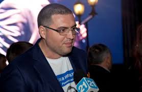 Картинки по запросу ренато усатый