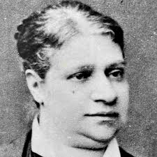 Marie Herrmann's Instagram, Twitter & Facebook