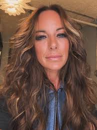 Twitty & Lynn . . #asalutetoconwayandloretta #twittyandlynn #tretwitty  #taylalynn Shirt * Tayla Crawford Denim