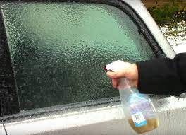 23 Brilliant Hacks To Help You Weather Winter Car Hacks Windshield De Icer Car Maintenance