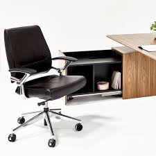 nienkamper emphasizes workplace wellbeing at neocon 2019 furniture details office design workplace