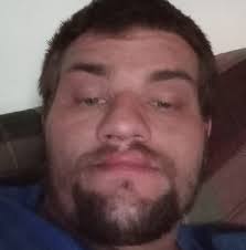 So im trying to raise cows and I see it needs straw I bought straw but it  won't accept it any idea why it's doing this? It's in a bale