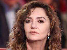 See more of caroline cellier on facebook. Mort De Caroline Cellier Son Fils Nicolas Poiret Se Confie Femme Actuelle Le Mag