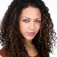 Candice Vincent's Instagram, Twitter & Facebook