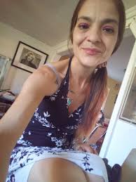 Help with AI prompts for custom images?