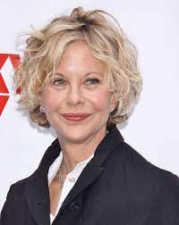 Meg Ryan Plotting Tv Return In New Comedy Meg Ryan Hairstyle Zimbio Meg Ryan Meg Ryan Hairstyles Hairstyle